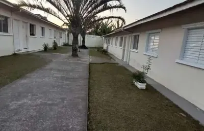 Casa para venda em itanhaém, jardim umuarama, 2 dormitórios, 1 banheiro, 1 vaga