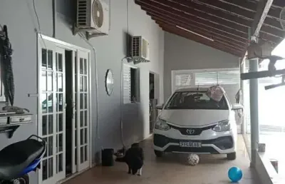 Casa para venda em itanhaém, ivoty, 3 dormitórios, 1 suíte, 1 banheiro, 5 vagas