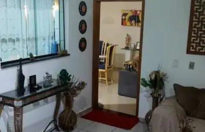 Casa para venda em peruíbe, maria helena novaes, 2 dormitórios, 2 suítes, 1 banheiro, 4 vagas