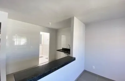 Linda casa sala 2 quartos, quintal. 30 minutos do recreio dos.bandeirantes, rj