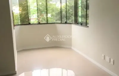 Apartamento com 3 quartos à venda na buarque de macedo, 63, centro, montenegro, 79 m2 por r$ 460.000