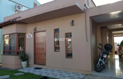 Casa com 2 quartos à venda na buarque de macedo, 1478, são joão, montenegro, 123 m2 por r$ 995.000