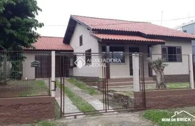 Casa com 3 quartos à venda na julia rosa, 270, cinco de maio, montenegro, 122 m2 por r$ 460.000