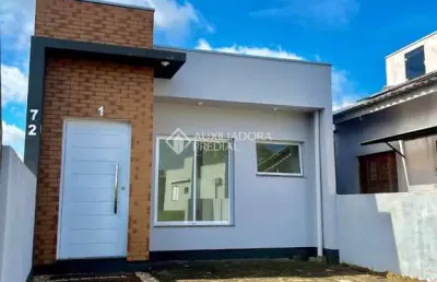 Casa com 2 quartos à venda na ivan flores lopes, 72, aeroclube, montenegro, 65 m2 por r$ 275.000