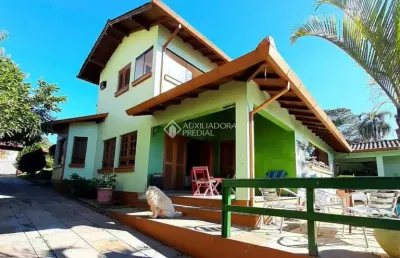 Casa com 3 quartos à venda na joío pessoa, 2420, centro, montenegro, 310 m2 por r$ 1.590.000