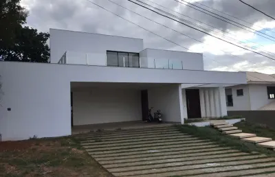 Excelente casa em condomínio, vista definitiva para a lagoa