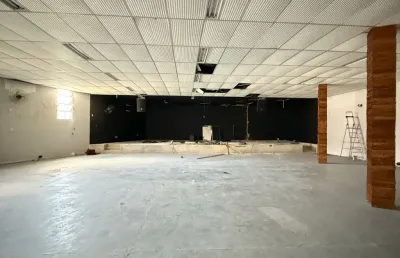 Prédio com 8 salas para alugar no São Gonçalo, Belo Horizonte 