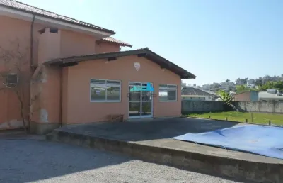 Casa em condomínio fechado com 3 quartos à venda em pedra branca, palhoça  por r$ 600.000
