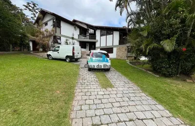 Casa em condomínio fechado com 4 quartos à venda no cacupé, florianópolis  por r$ 2.900.000