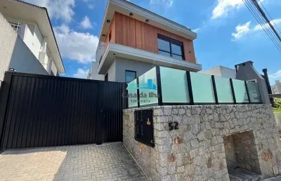 Casa com 3 quartos à venda no córrego grande, florianópolis  por r$ 1.790.000