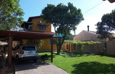 Casa com 3 quartos à venda no são joão do rio vermelho, florianópolis  por r$ 950.000