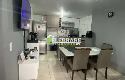 Casa em pinhais! 01 qto,02 salas,02 banheiros,próx. av. maringá