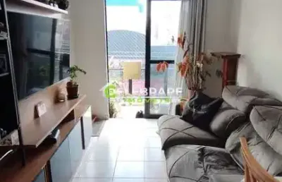 Apto centro de pinhais,03 qtos,sacada,garagem,ótima localização