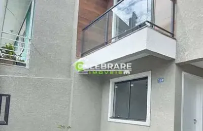 Sobrado novo sítio cercado!! 03 qtos,suíte,sacd,próx.merc goes