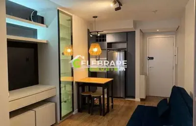 Studio no centro de curitiba!! próx. a universidade f do paraná