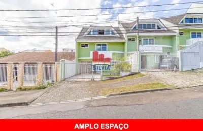 Maravilhoso sobrado com 3 quartos (2 suítes), 172m2 na melhor localização do capão raso (500m da winston churchill)