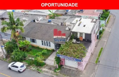 Casa 3 quartos sendo 1 suíte com terreno de 300m2 no sítio cercado