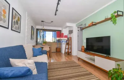 Apartamento em frente ao mercado municipal do capão raso com vaga coberta