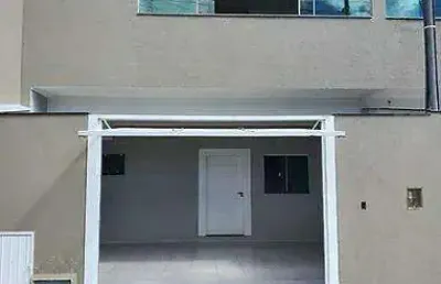 Sobrado a venda localizado na barra em balneário camboriú.
