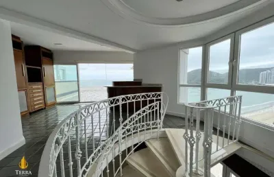 Cobertura duplex a venda no edifício theiss heim residence localizado no centro em balneário camboriú.