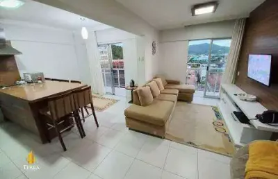 Apartamento à venda no edifício teorema no centro de balneário camboriú.