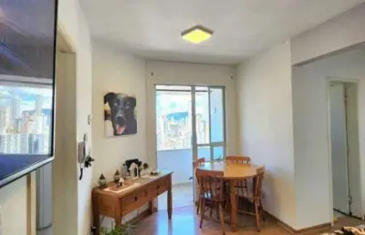 Apartamento a venda no edifício las vegas localizado no centro de balneário camboriú.