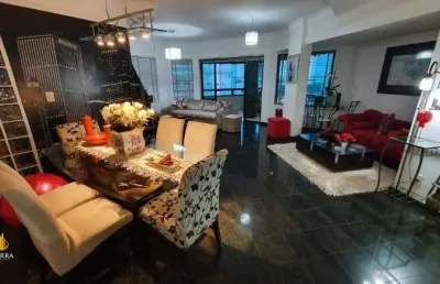 Apartamento a venda no edifício farol da barra no bairro fazenda em itajaí.