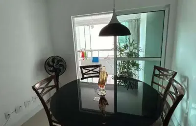 Apartamento venda no edifício emerald localizado na praia brava em itajaí.
