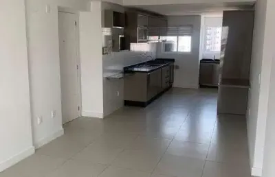 Apartamento a venda no ville de provence residence localizado no centro em itajaí.