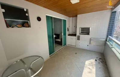 Apartamento mobiliado à venda no edifício moradas da praia em balneário camboriú.