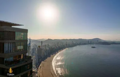 Apartamento a venda no yachthouse localizado na barra sul em balneário camboriú.