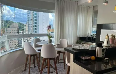 Apartamento à venda no edifício celebrity tower em balneário camboriú.