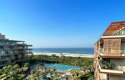 Apartamento a venda no bravíssima private residence localizado na praia brava em itajaí.