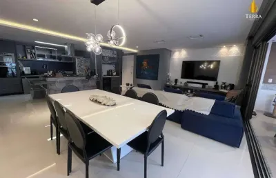 Apartamento a venda no residencial grand soleil localizado no bairro fazenda em itajaí.