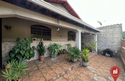 Casa com 2 dormitórios à venda, 75 m² por r$ 290.000,00 - cohab - brumadinho/mg