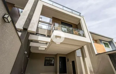 Triplex novinho no pineville com suíte, terraço e churrasqueira