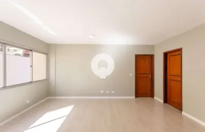 Apartamento no bigorrilho - planta ampla e perfeita para um retrofit incrível