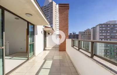 Cobertura ensolarada perto do jardim botânico, vista incrível e espaço de sobra para viver bem