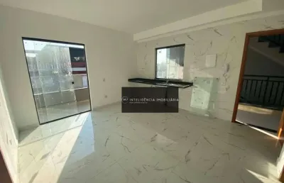 Maravilhoso apartamento com varanda gourmet sendo 02 dormitórios com vaga coberta !!