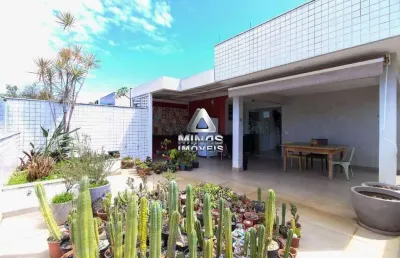 Magnifica cobertura 04 quartos, 02 suítes, com 223m², na melhor localização da serra