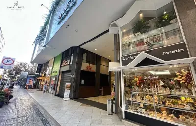 Apartamento de dois quartos um suíte com vaga a venda no centro de juiz de fora