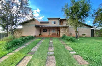 Casa no condomínio condomínio topázio para venda com 4 quartos, sendo 2 suítes, 312m²