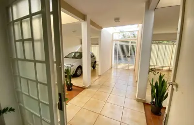 Elegante casa tipo para venda em parque dos bandeirantes com 4 quartos, sendo 1 suíte, 321m²