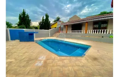 Casa em condomínio fechado com 3 quartos para alugar no Jardim Shangri-Lá, Atibaia 