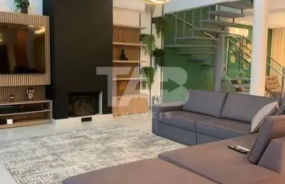Casa com 4 quartos à venda na Rua Afonso Arinos, Praia dos Amores, Balneário Camboriú