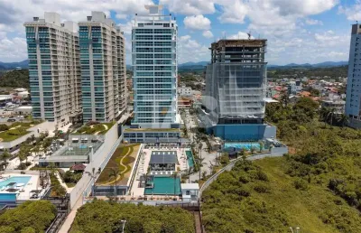Ponto comercial à venda na Avenida Nereu Ramos, 4770, Itacolomi, Balneário Piçarras