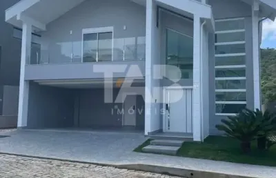 Casa com 5 quartos à venda na avenida das arapongas, 1265, ariribá, balneário camboriú, 400 m2 por r$ 6.500.000