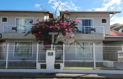 Casa com 3 quartos à venda na Rua Vereador Manoel José dos Santos, 1322, Centro, Bombinhas
