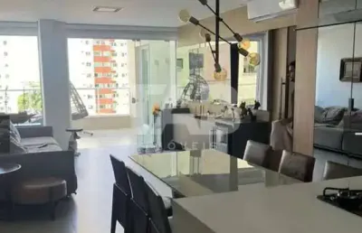 Excelente apartamento à venda no edifício porto januária
