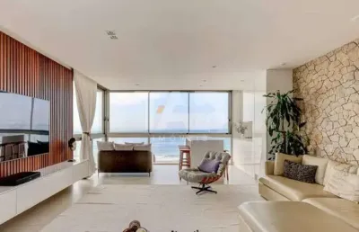 Apartamento mobiliado frente mar para venda na praia brava